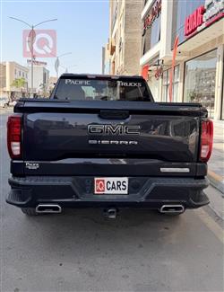 GMC Sierra
